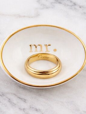 Santa Barbara Design Studio NWT Ring Dish